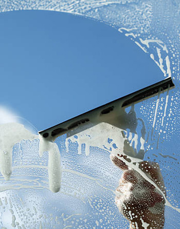 glass fence maintenance