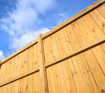 Fencing Materials For Durability And Style