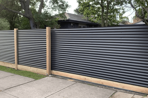 benefits of Corrugated metal fences