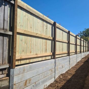 CONCRETE SLEEPER WALL, NUDGEE