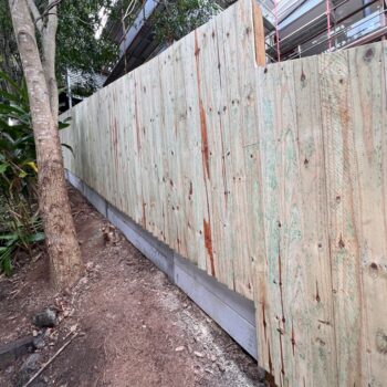 CONCRETE SLEEPER WALL REDHILL