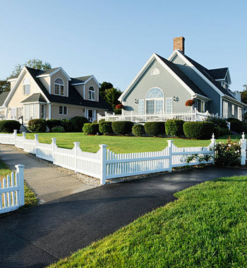 types of timber fencing - picket