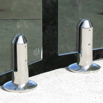 frameless glass pool fencing