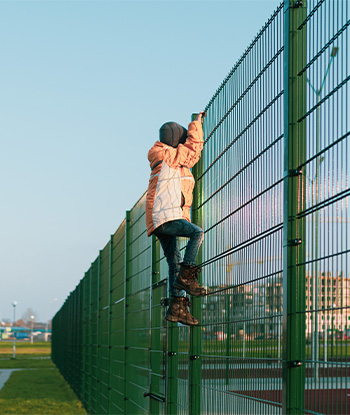 How Fencing Reduces Liability