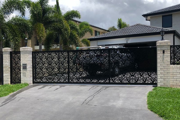 Automatic Gates | Custom Designs & Professional Installation