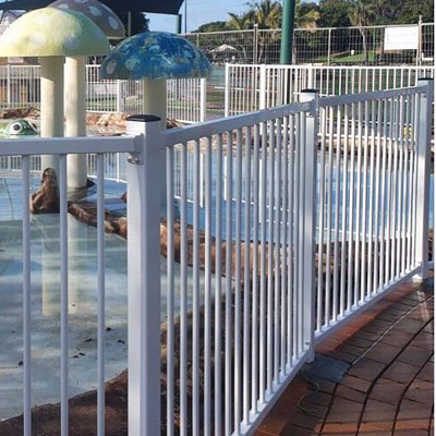5 Top Pool Fencing Options