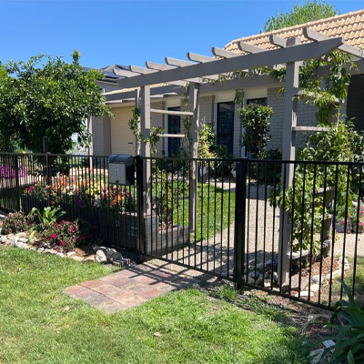 Choose the Right Fencing Company