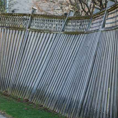 Signs You Need A New Fence