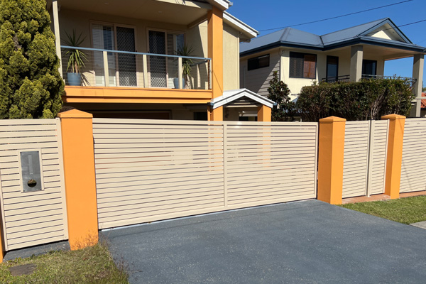 Maximizing Property Value with the Right Fencing
