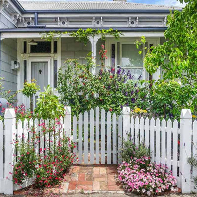 Low Fence Designs That Still Add Value and Appeal