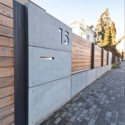 Slat Fencing vs Solid Panel Fencing: Finding the Right Balance of Privacy and Style