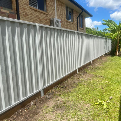 Leaning Fences: Common Causes and Smarter Replacements