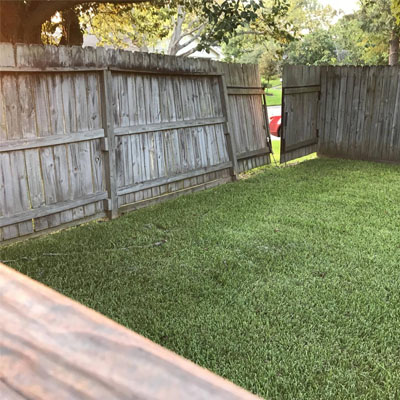 How Fence Footings Affect Strength and Lifespan