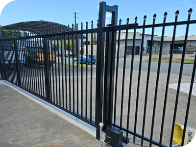 Palisade Fencing