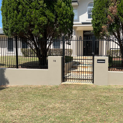 What Makes Palisade Fencing Effective for Perimeter Security