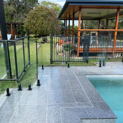 Glass vs Aluminium Pool Fencing - Pool fencing for visibility