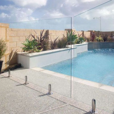 Glass vs Aluminium Pool Fencing - Pool fencing
