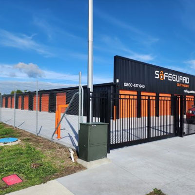 Security Fencing for Car Yards and Storage Sites - Security fencing with chain link