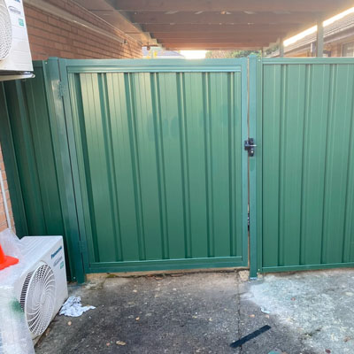 What Is the Best Fence for Privacy - Colorbond gate