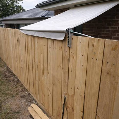 Who Pays for a Dividing Fence in Queensland - Dividing fence