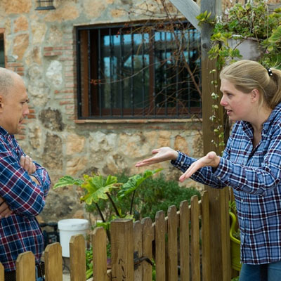 Who Pays for a Dividing Fence in Queensland - Dispute over fencing